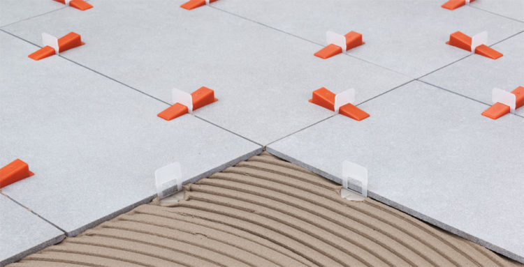 100 Spessori Distanziatori Piastrelle 100x28x1 Mm - Plastica PP, Grigio, Per Livellamento - Foto 10